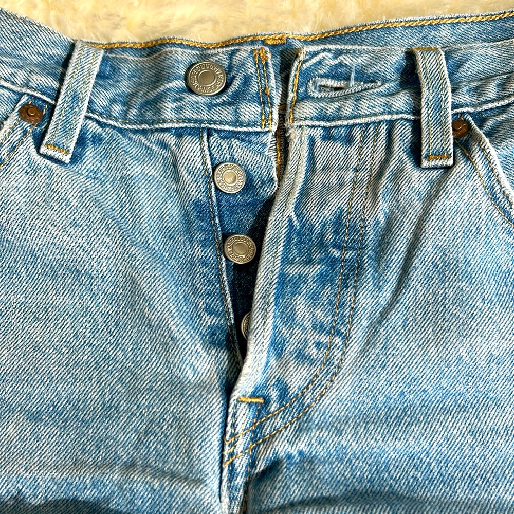 Levi's 501 Blue Jean Shorts Classic Distressed Cut-offs Size 24 Waist - Picture 3 of 8